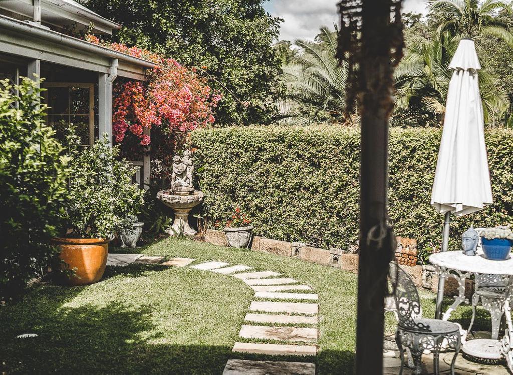 Noosa Valley Manor B&B Doonan ภายนอก รูปภาพ
