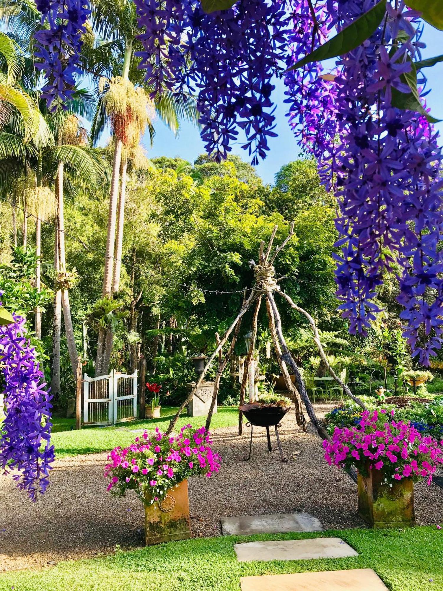 Noosa Valley Manor B&B Doonan ภายนอก รูปภาพ